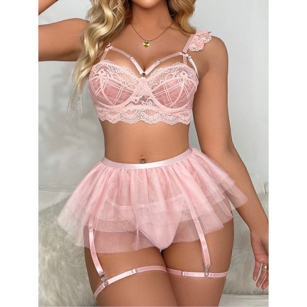 Sexy Sheer Floral Lace Lingerie Set